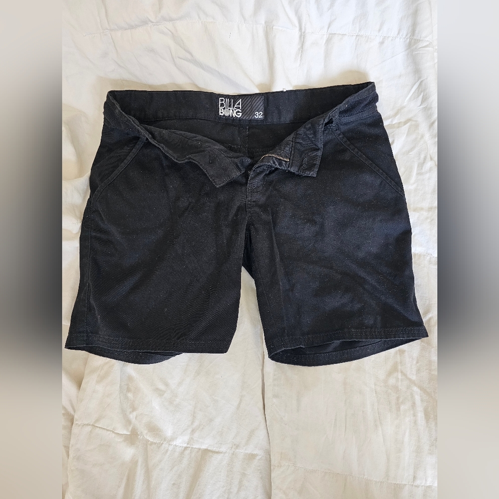 Billabong Shorts Women